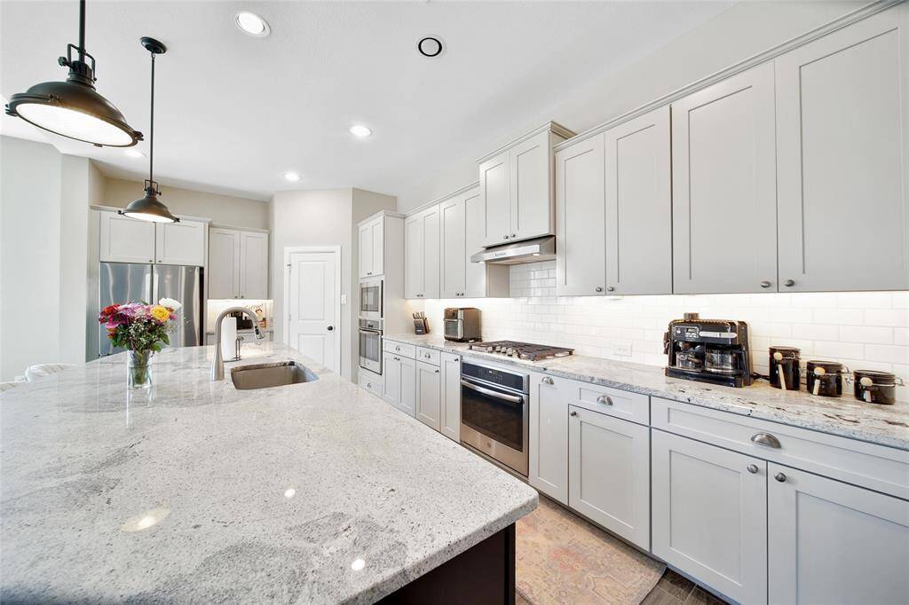 View of kitchen :2.