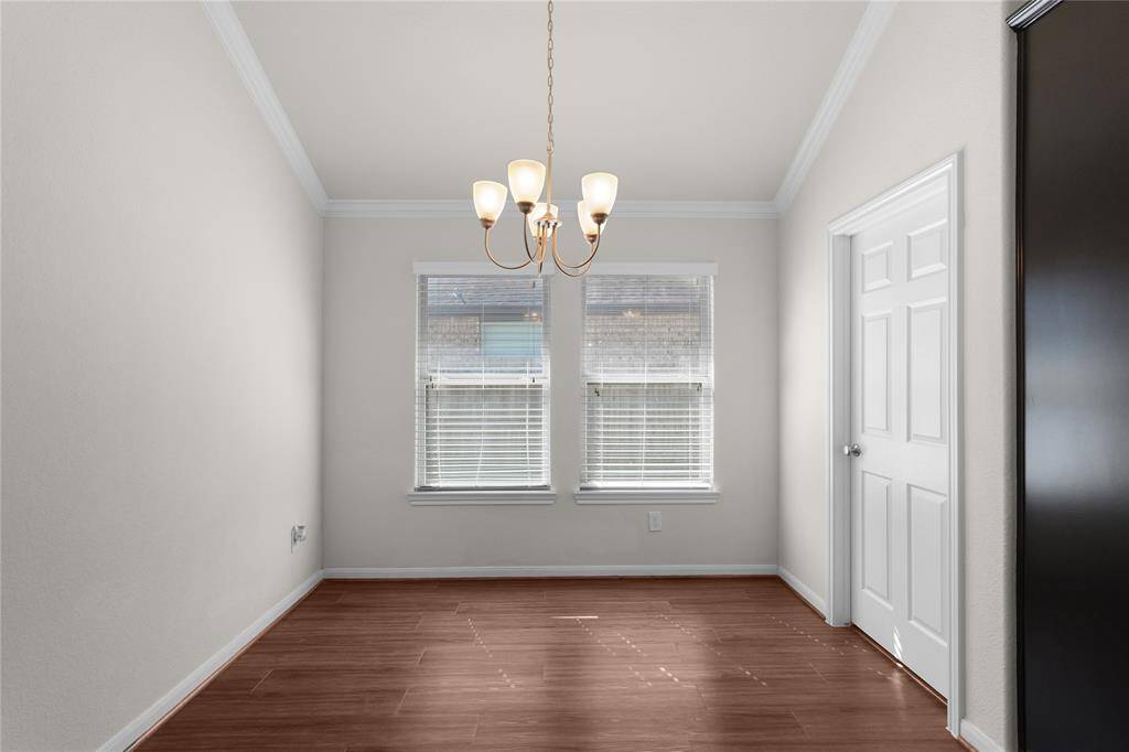 Breakfast Room
