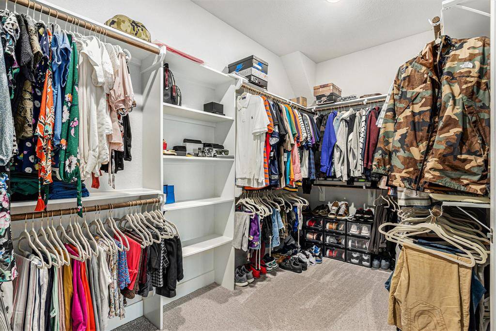 Primary Bedroom Closet