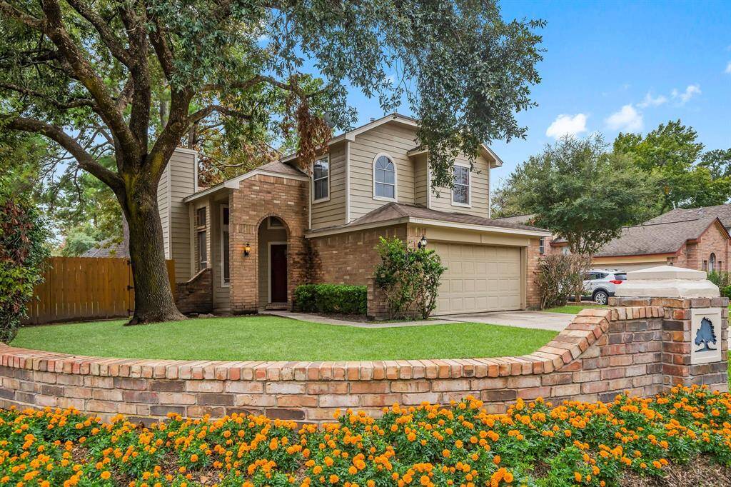 Welcome to 1934 Pincher Creek Drive!