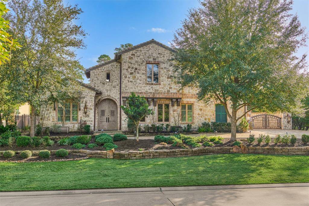 Rich in authentic Italian craftsmanship and design, 2 Berkley Hall Court is an architectural masterpiece. Shown here is the main house, part of an exceptional property that includes two distinct residences, with the second home serving as the ultimate entertainment haven.