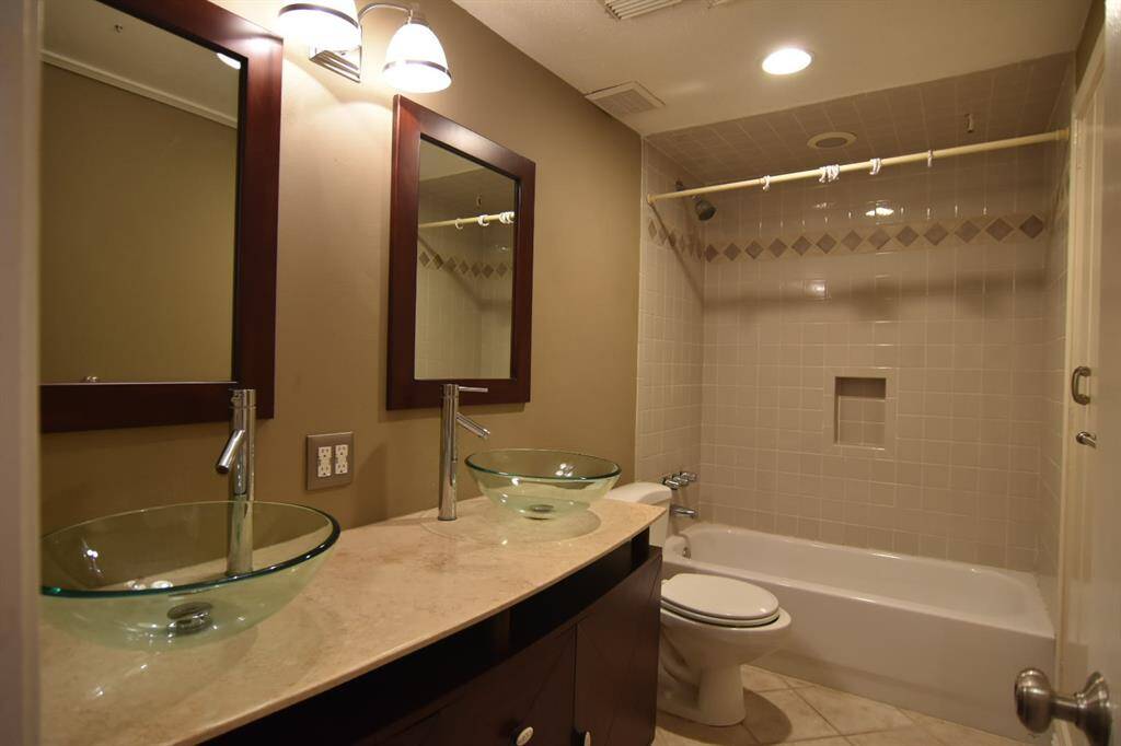 Clean Bathroom