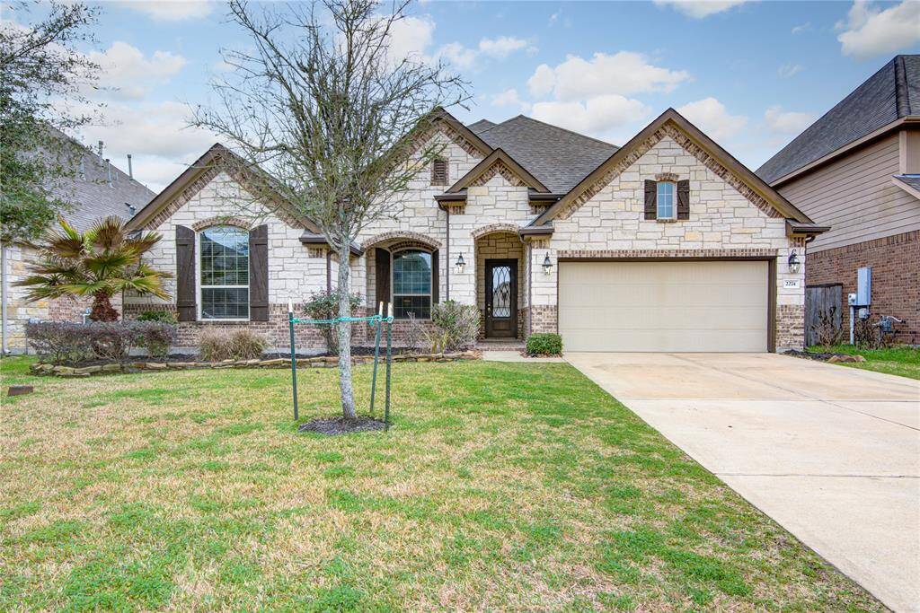 Welcome to 2274 Oakleaf Trail Lane! Over 2600 sqft Next-Gen house in Magnolia Creek!