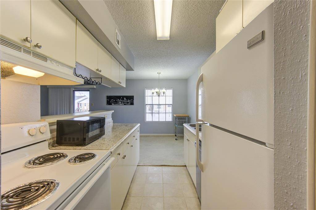 Kitchen facing the dinning room