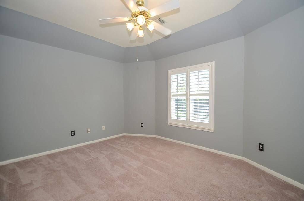 Secondary bedroom upstairs