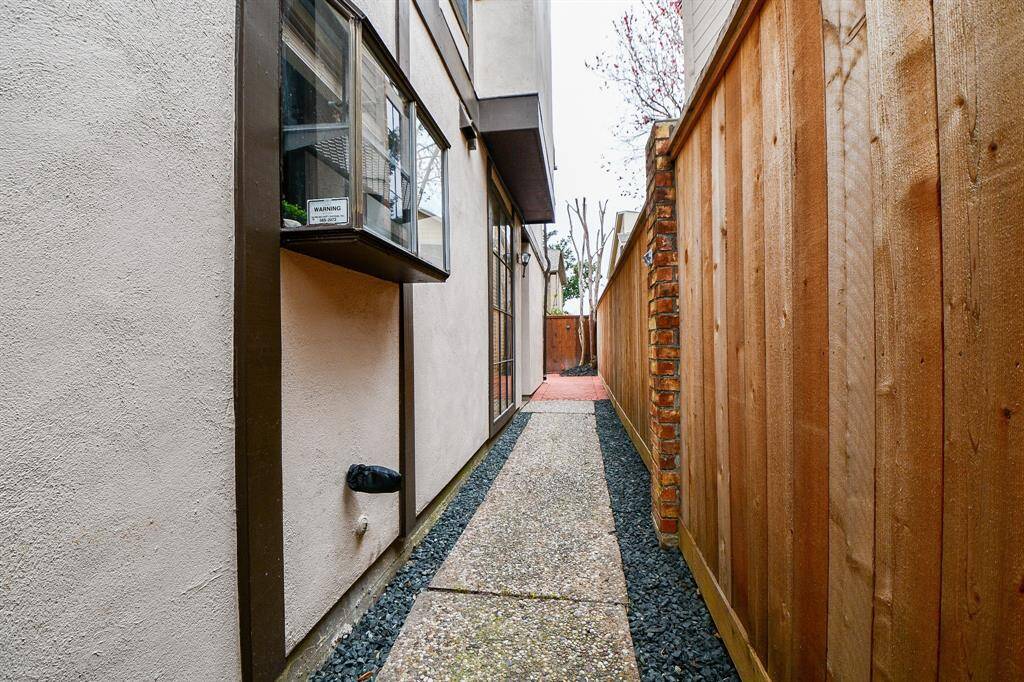 Private entrance.