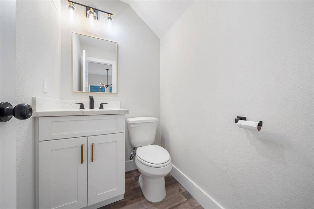 Photos of a different duplex to show similar finishes