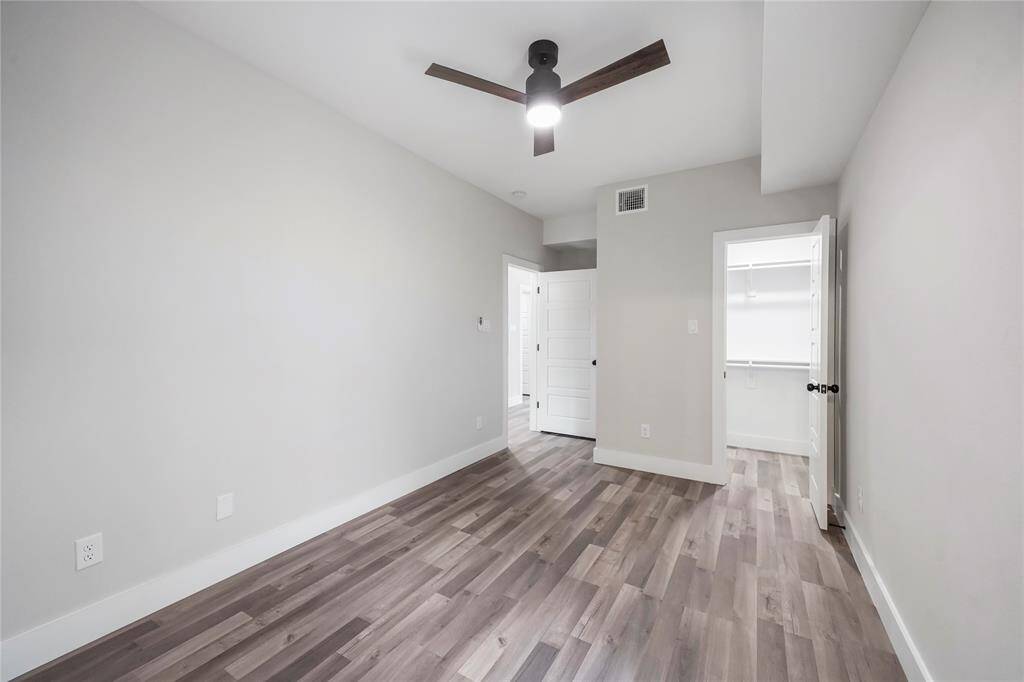 Photos of a different duplex to show similar finishes