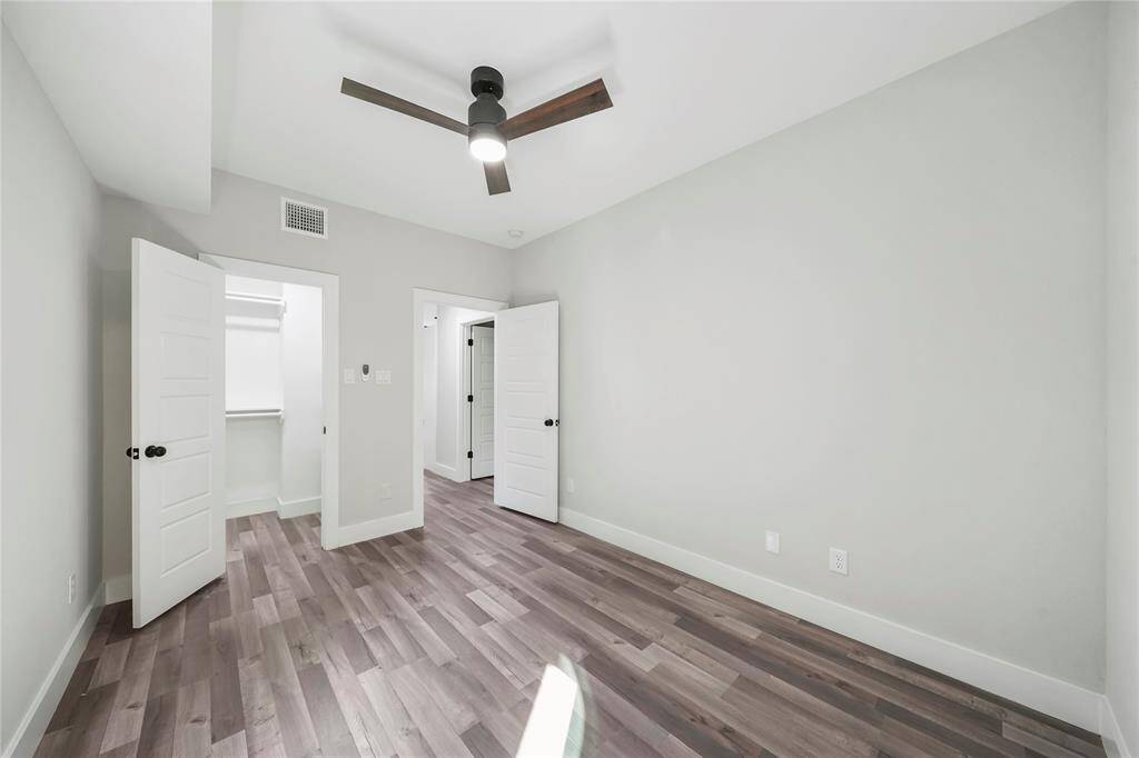 Photos of a different duplex to show similar finishes