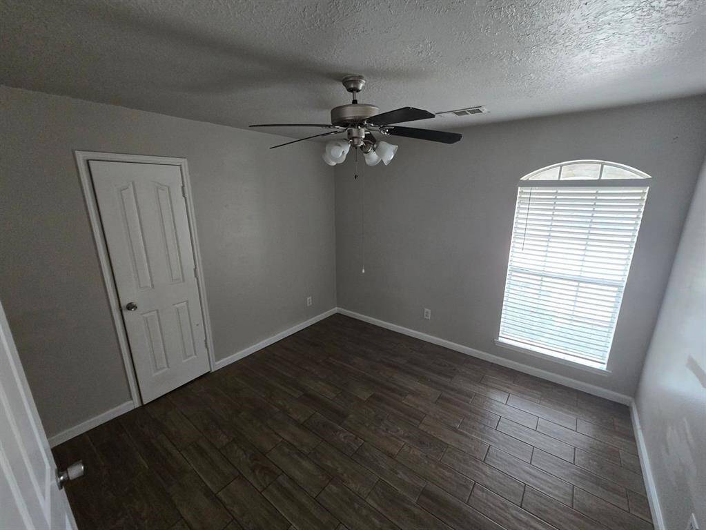 2nd upstairs bedroom