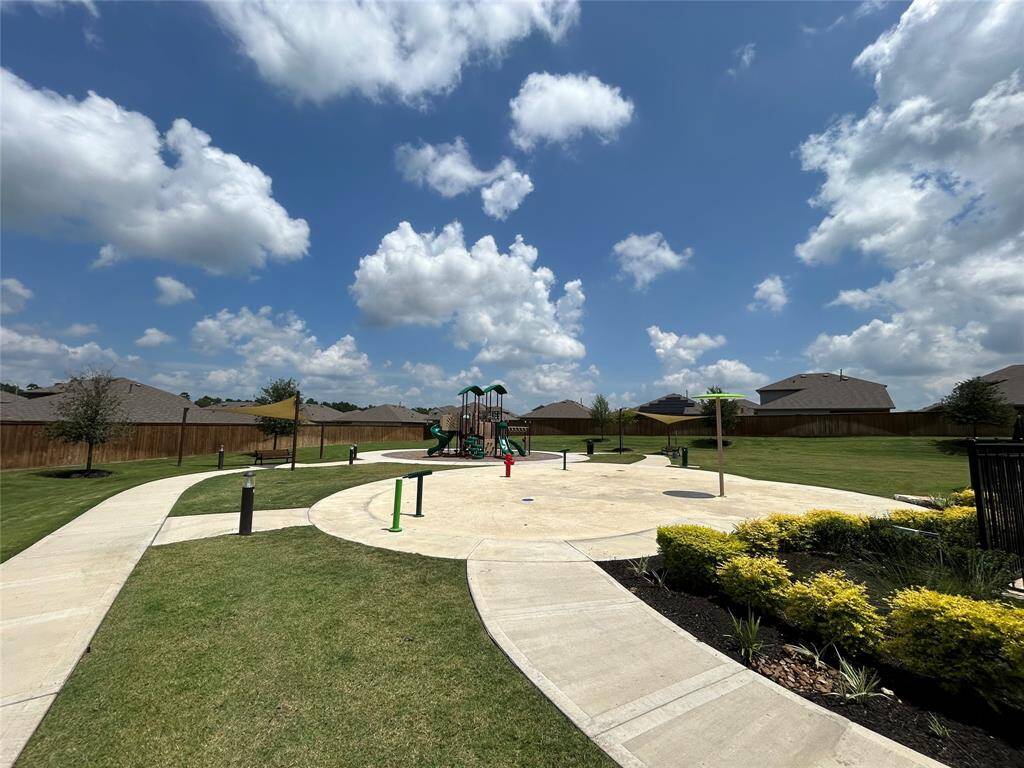 community splash pad
