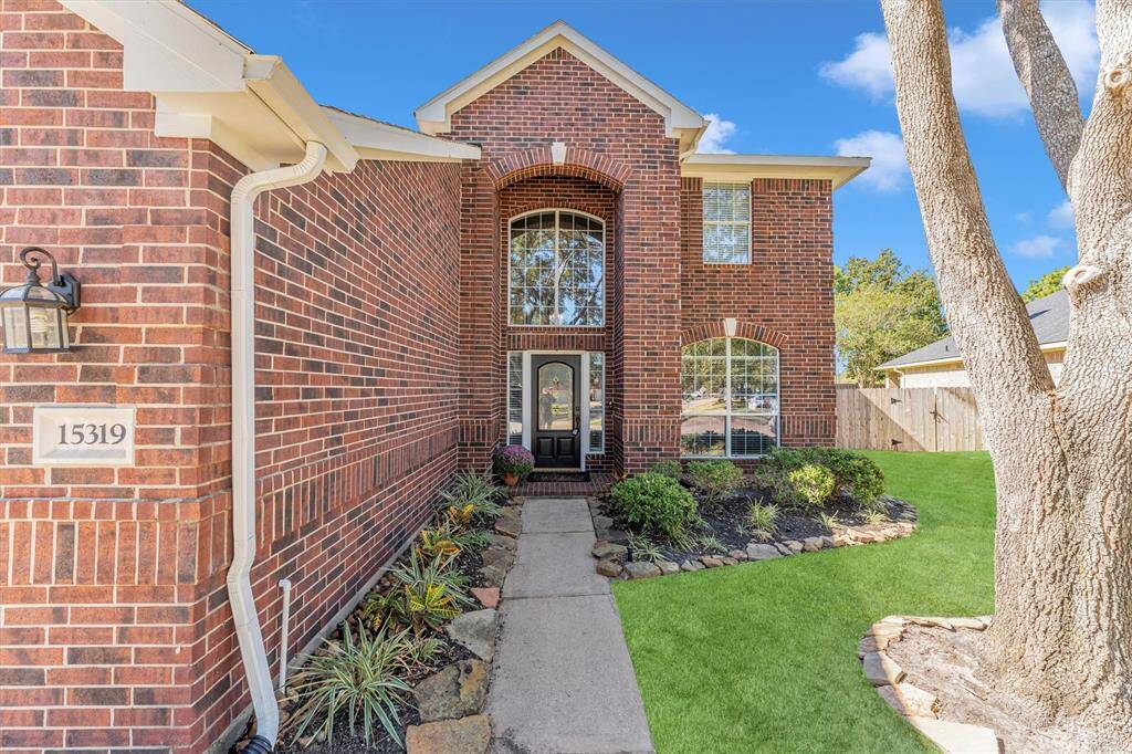 Tasteful Landscape provides an attractive curb appeal.