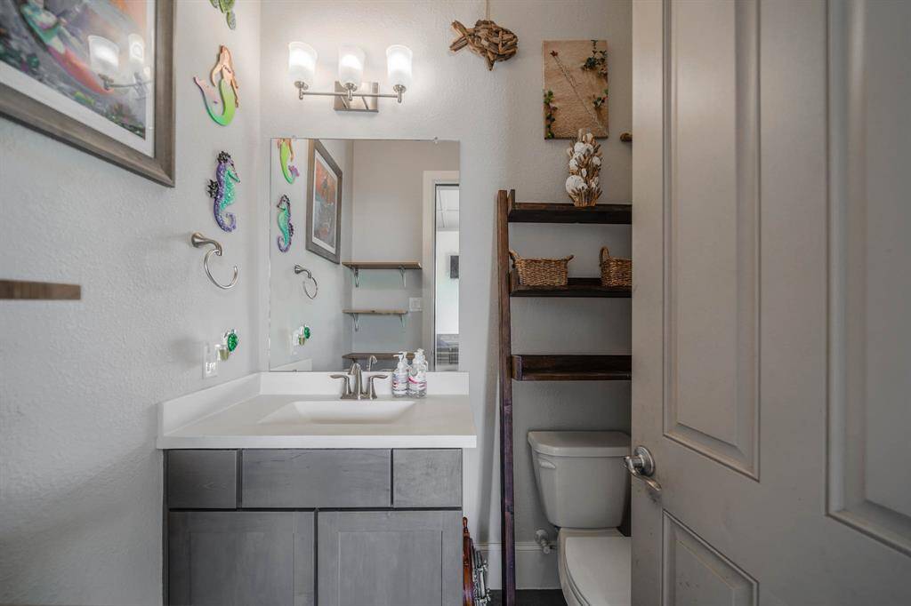 Outdoor Pool Bathroom