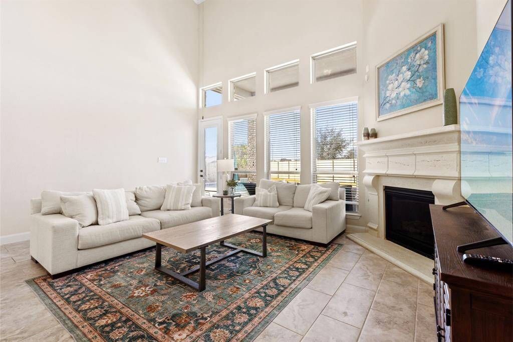Entertainer’s Dream – The open floor plan flows so seamlessly between the living room and kitchen, you’ll wonder if it’s designed for hosting guests or for chasing after them with snacks. Either way, you’re ready!