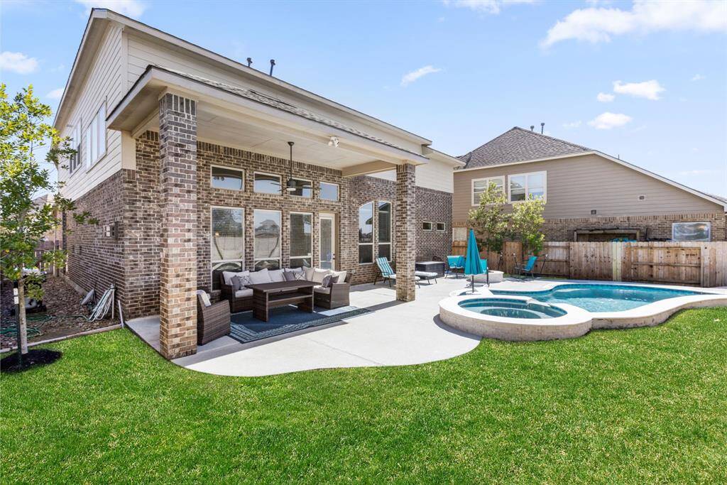 Lush Green Space,  A beautifully maintained green space provides the perfect spot for kids, pets, or simply enjoying nature.