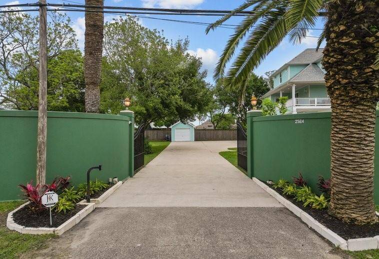 Gated Entry!