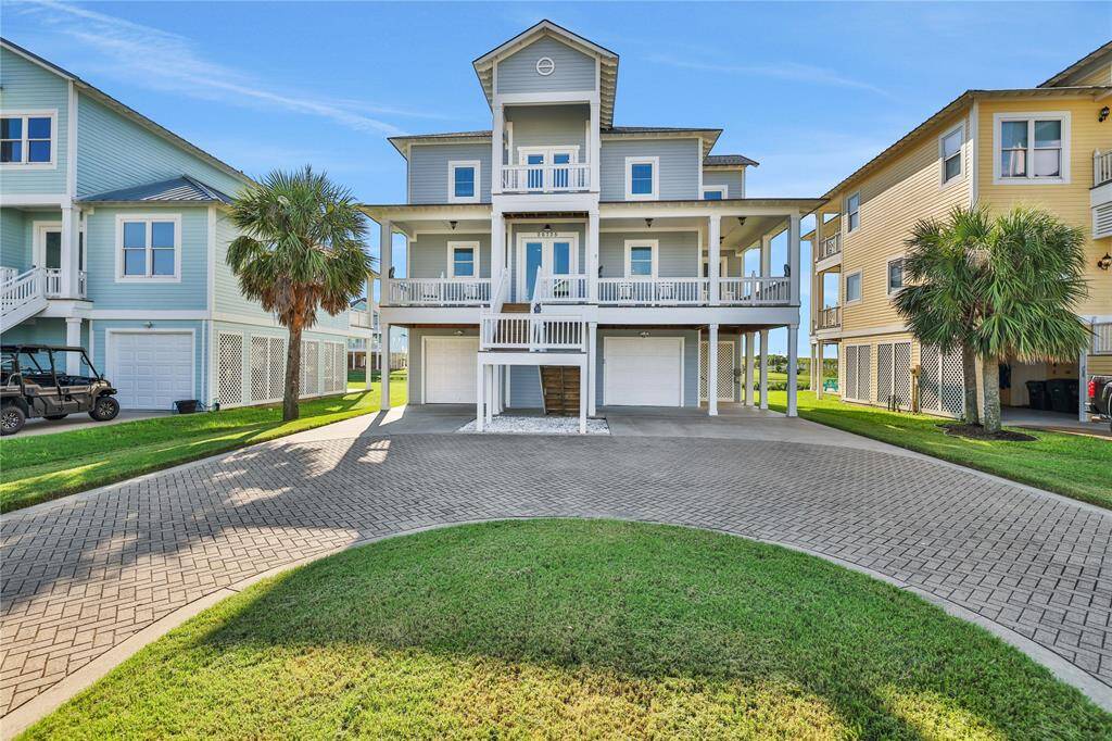 The stunning beach home facing the bay side. With both bayside and ocean side views!