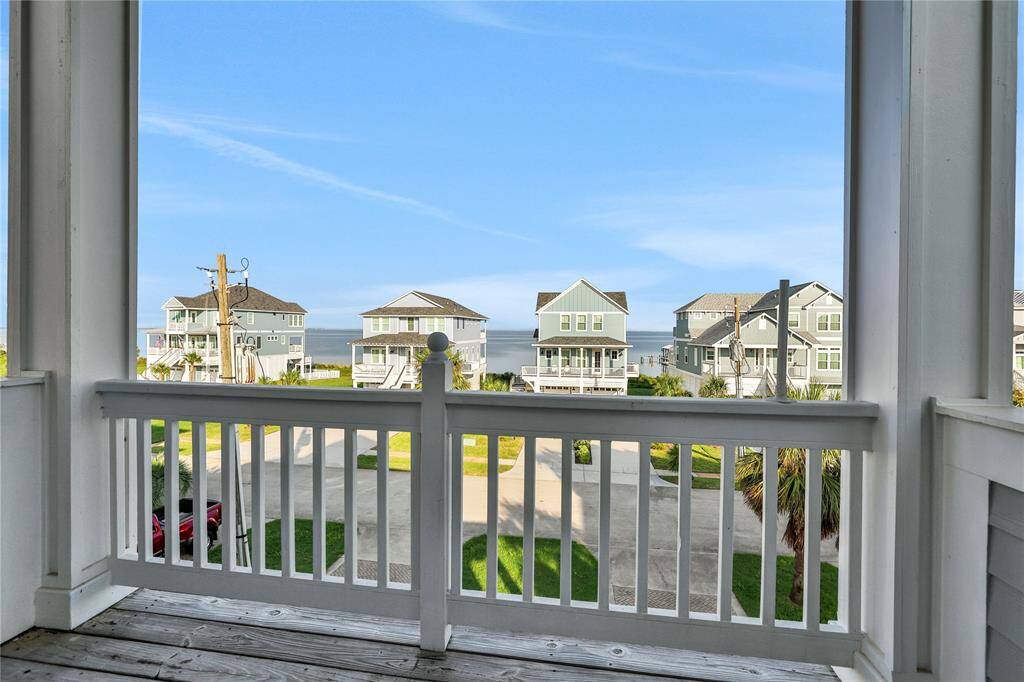 This sweet spot off the 2nd floor has amazing views of the bay side.