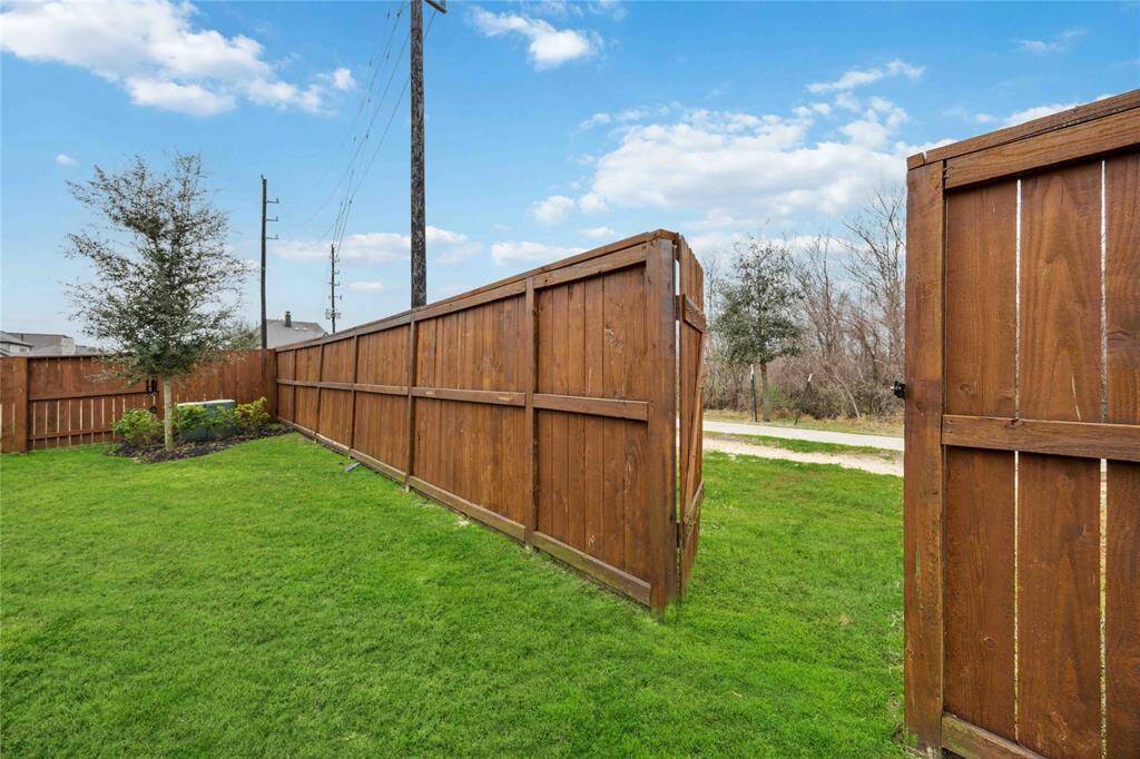 Access to greenbelt from your backyard.