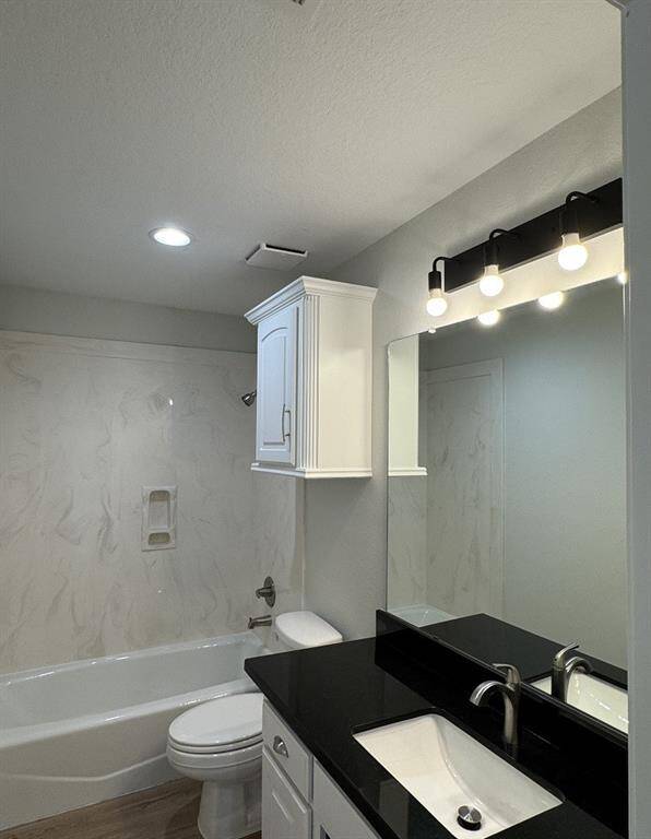 Secondary bathroom