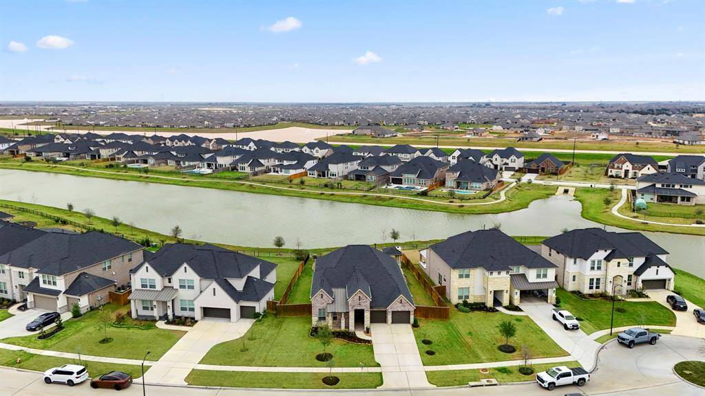 Schedule your private showing today!
