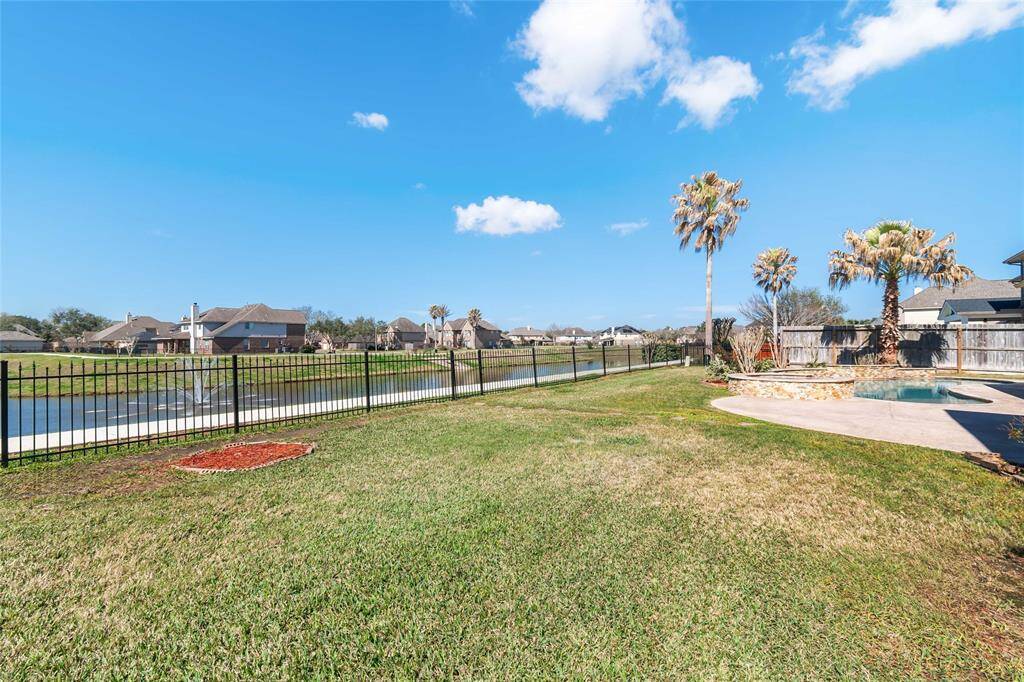 Nice Yard with water views