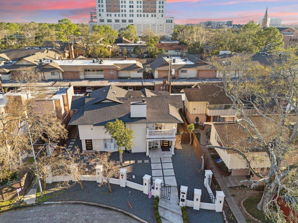 This home’s prime cul-de-sac location, privacy fence, and gated entry offer a secluded retreat. A two-car garage with alley access adds convenience, while the low-maintenance yard ensures effortless outdoor living.