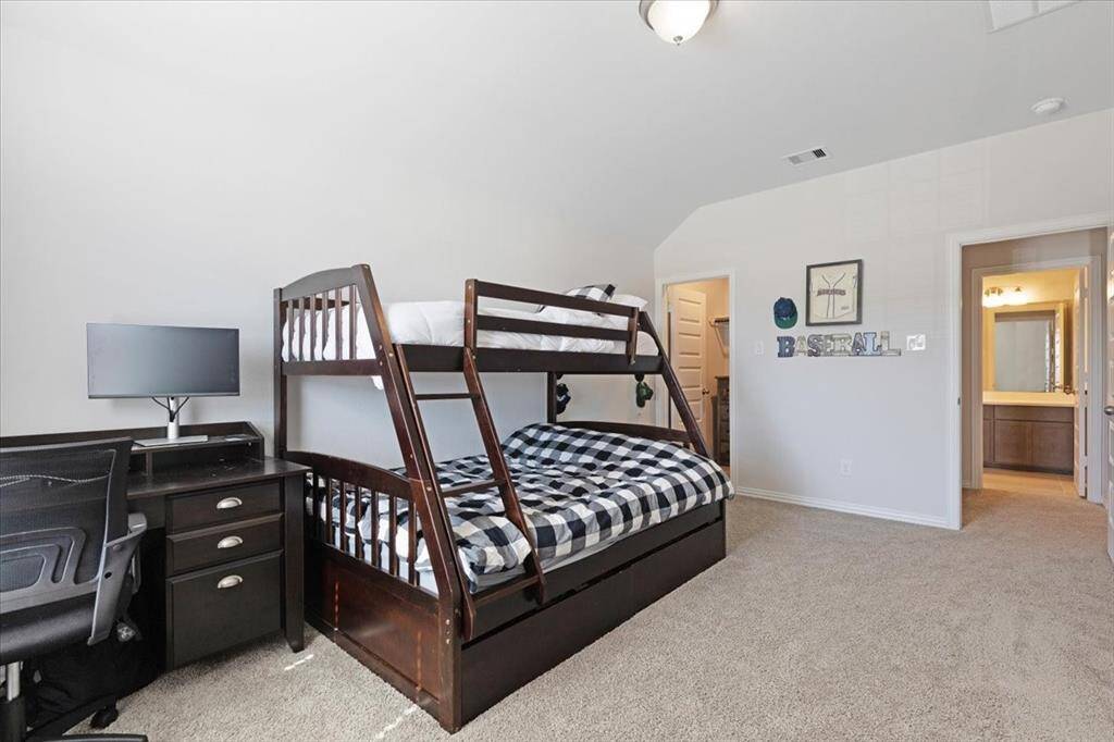 Upstairs bedroom