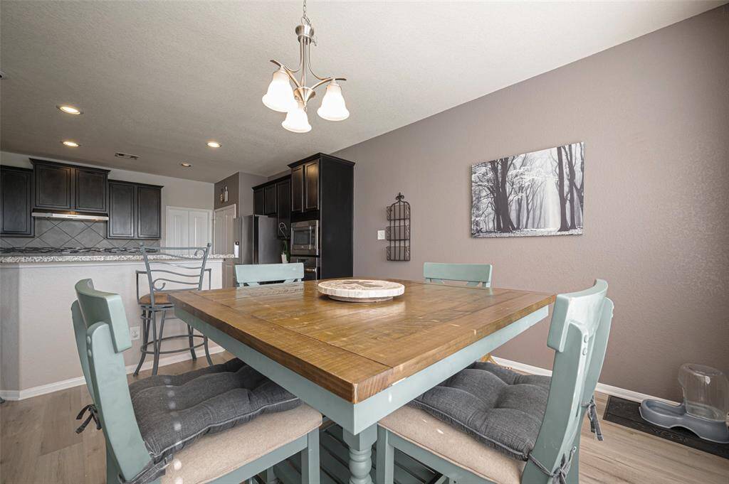 Breakfast Room