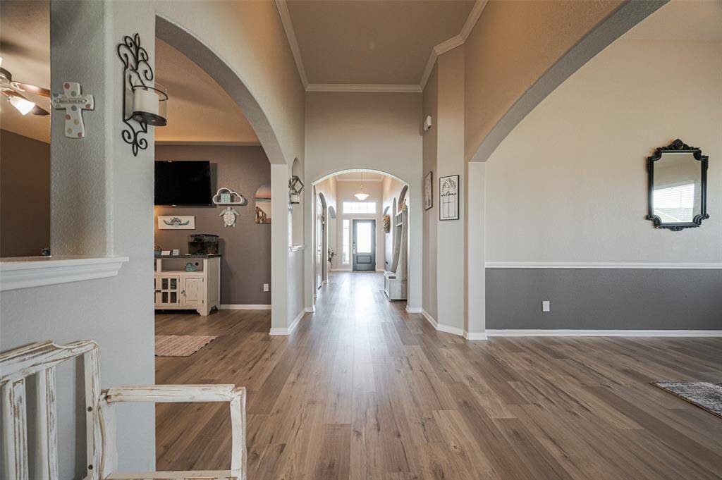 Entry/Foyer