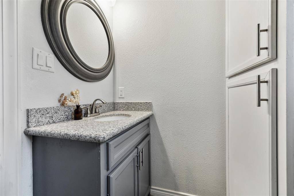 Bathroom 2 has tub/shower combo.