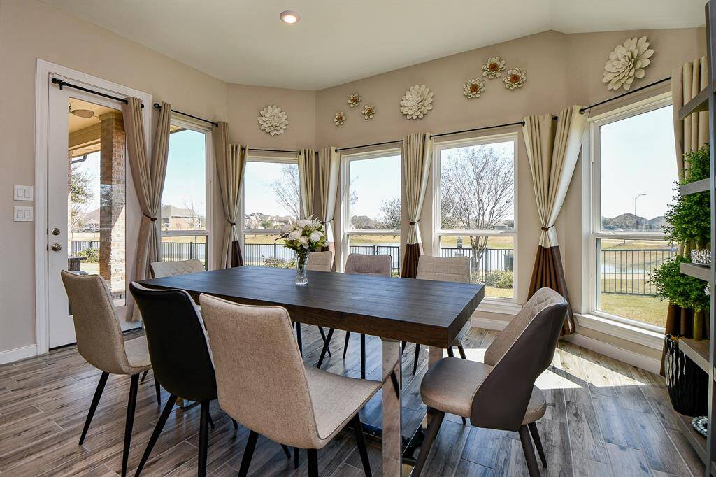 Imagine breakfast overlooking the lake every morning