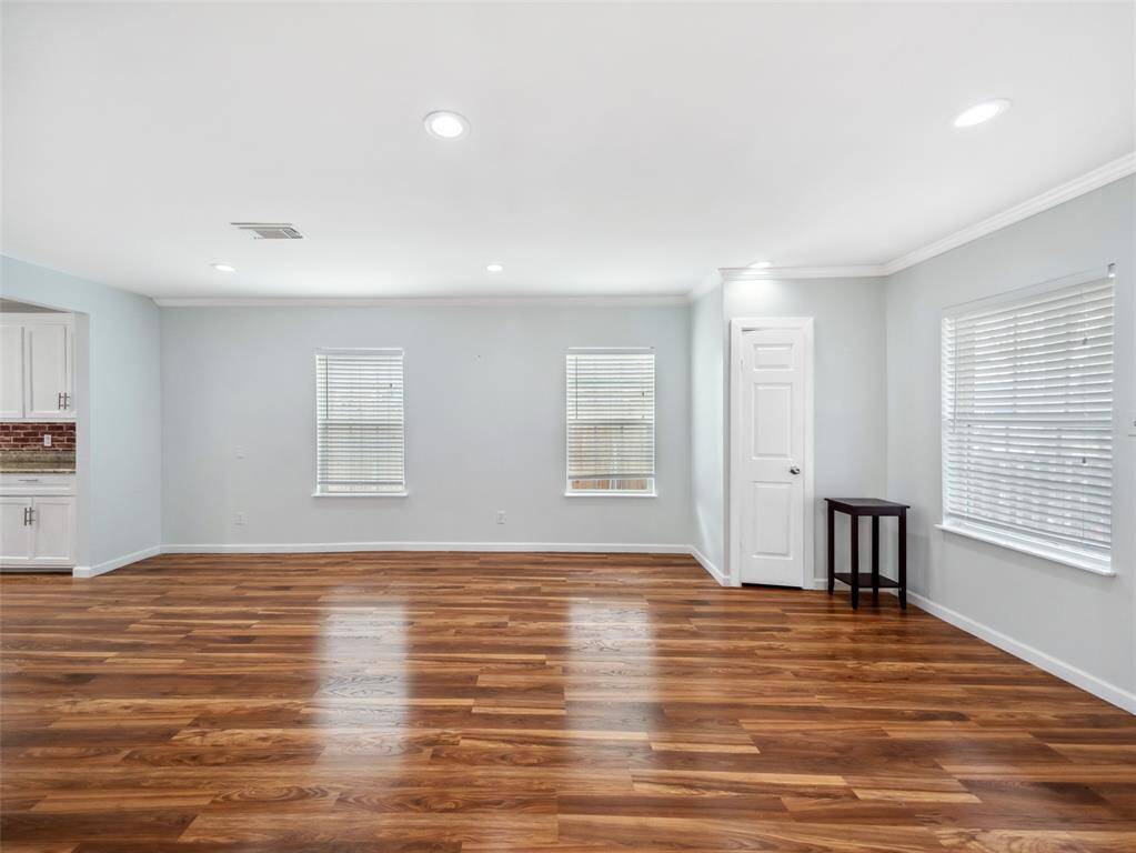 Entrance/Family area