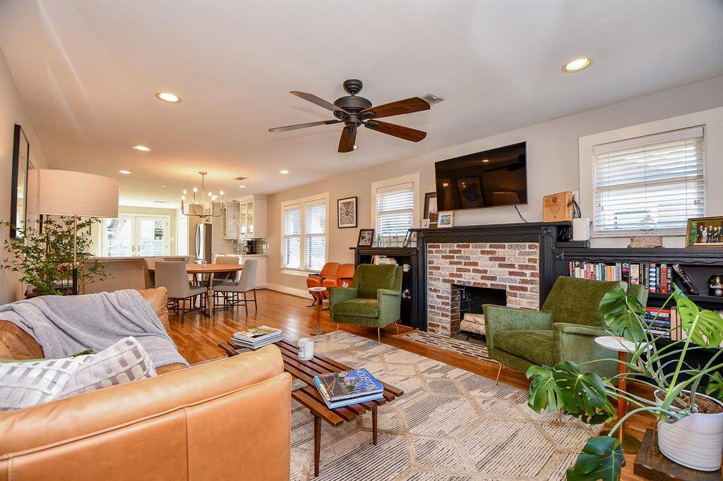 Enter the home and notice the fabulous open floorpan with a gas fireplace.