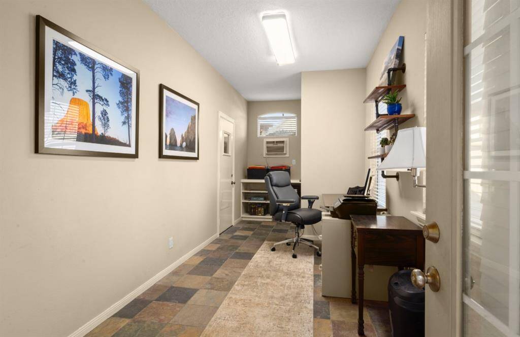 This room is attached to the garage w/a half bath. Options… Home office, gamin/streaming studio, Pool room, exercise space, art/music studio, guest quarters.
