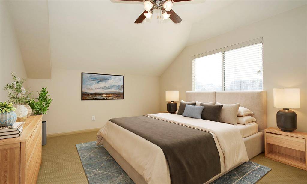 Upper bedroom