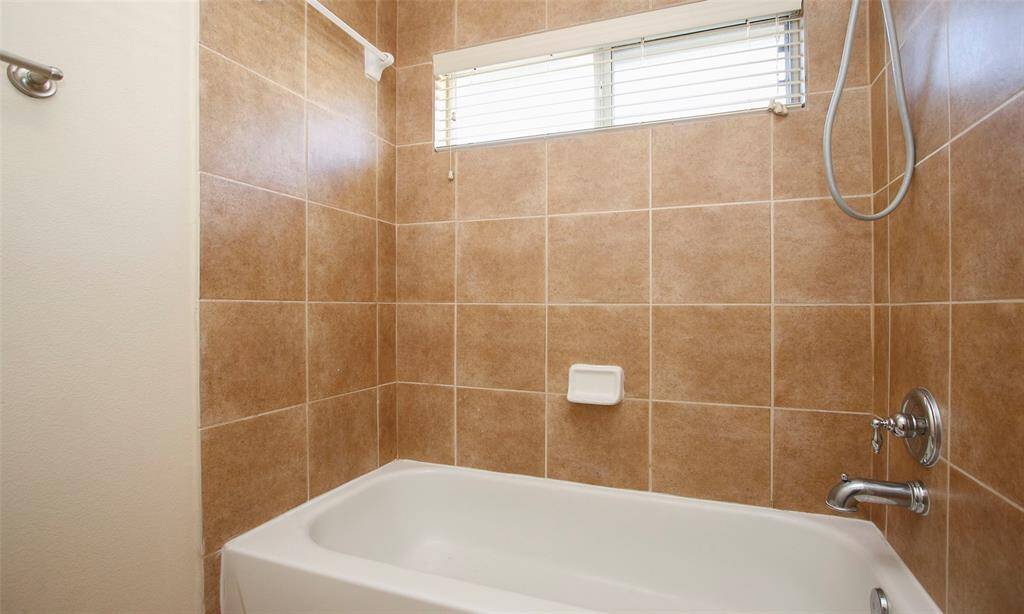 Full bath