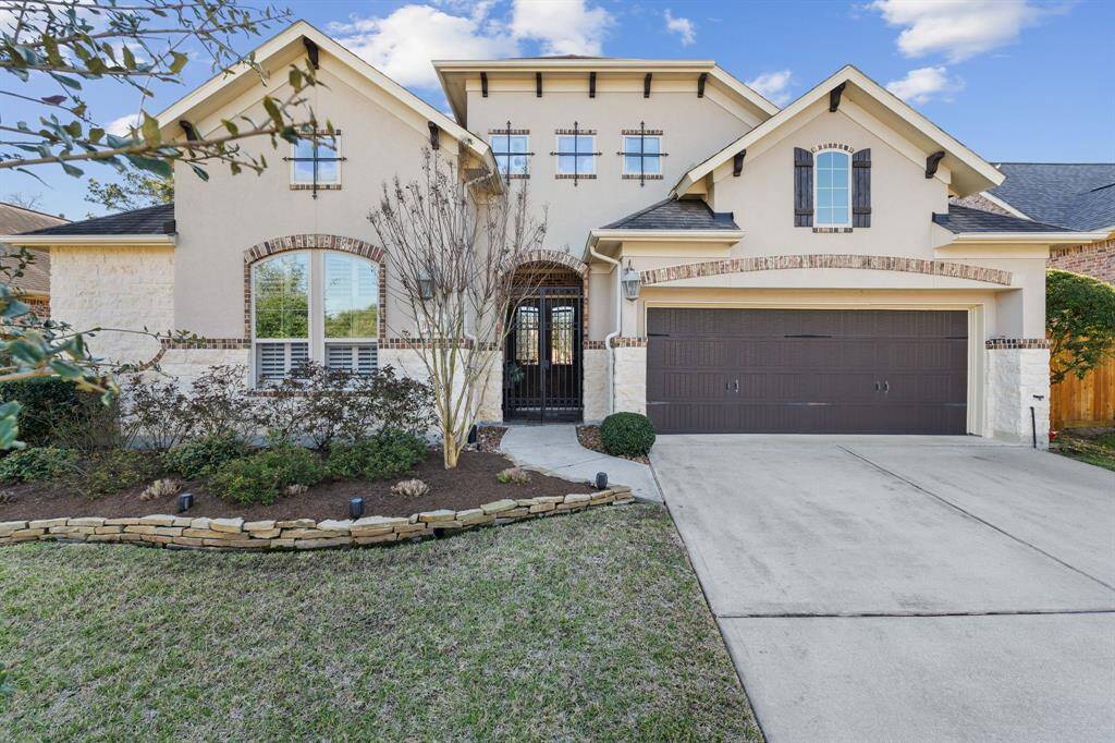 WELCOME HOME!