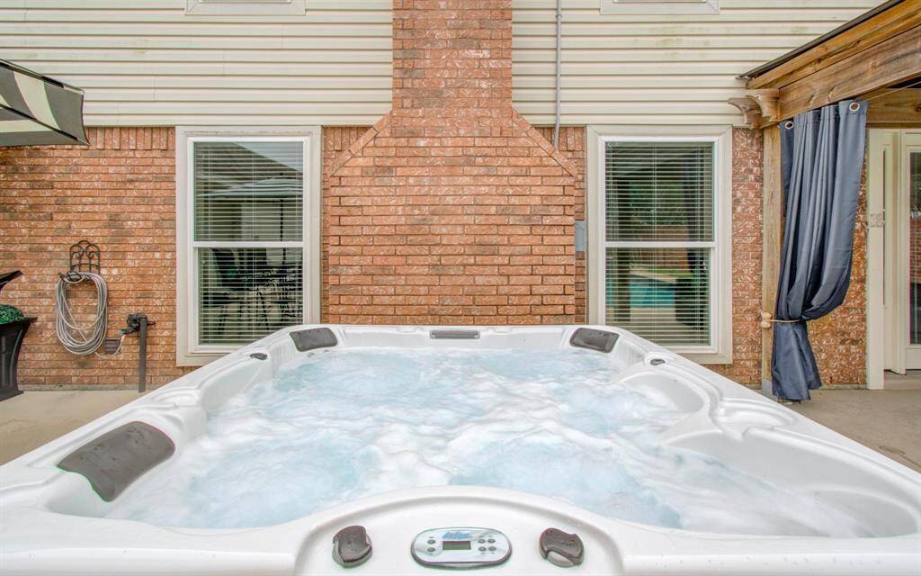 What a relaxing back yard!