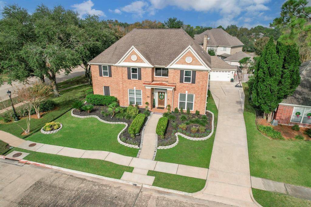 Discover your dream home on a spacious lot with a stunning backyard oasis. Don't miss out!