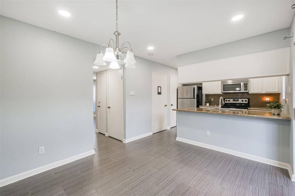 Breakfast bar and area.