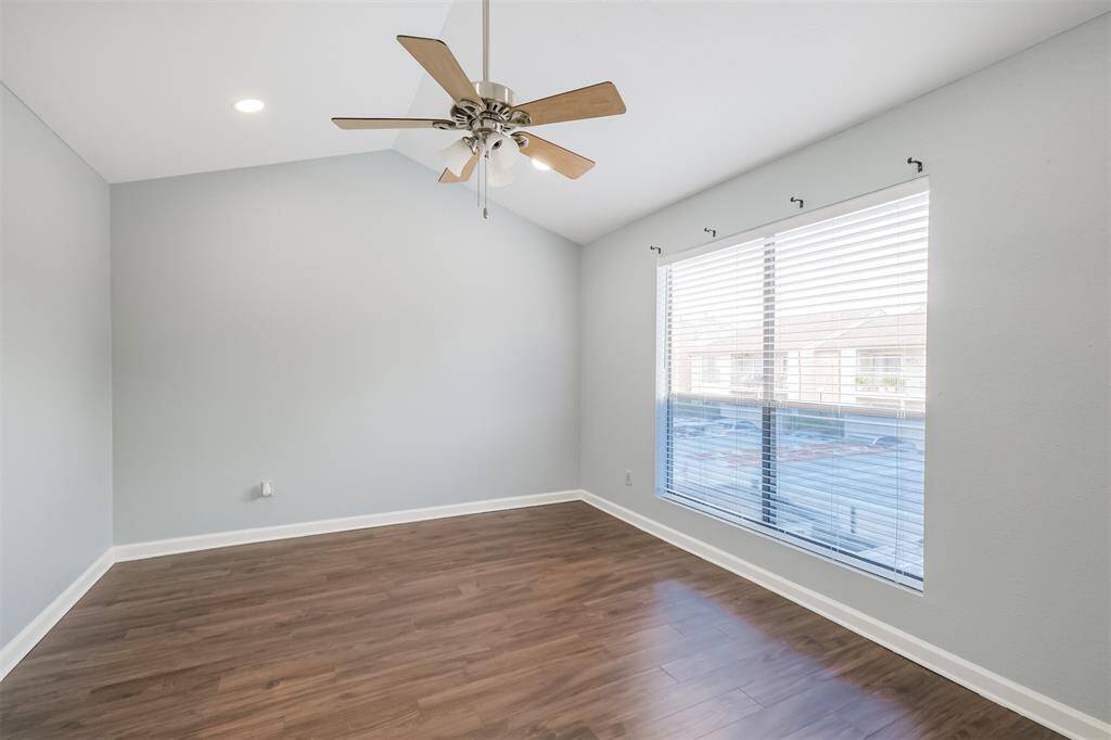 bedroom upstairs 1.