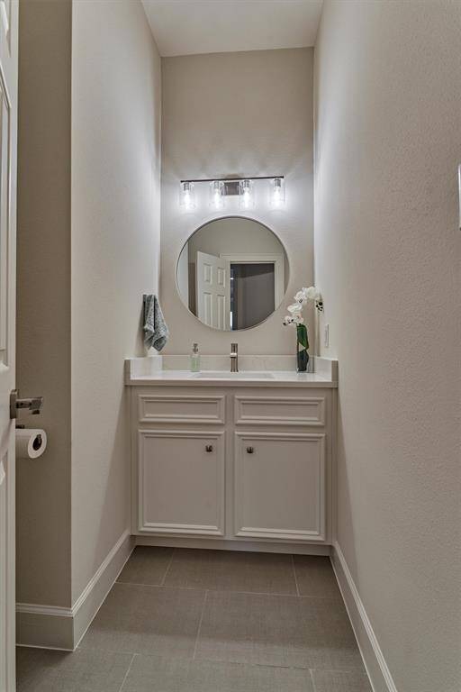 1/2 Bath just off the flex room