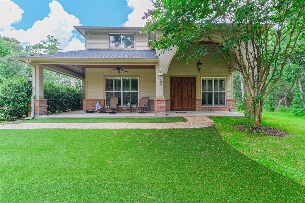 Welcome home to your first floor ADA compliant* fully equipped guest suite! With a private entrance and covered porch, your guests truly have their own home away from home. (*per seller)