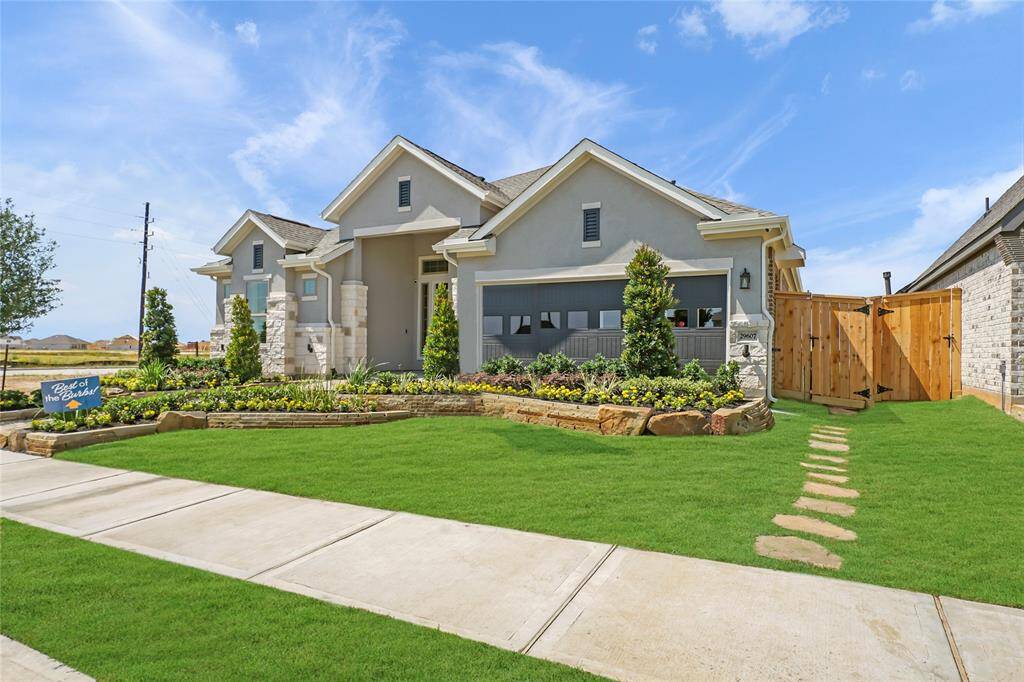 Photos are REPRESENTATIVE of the home /floor plan and are NOT of the actual home. Selections, features, and room options may vary. For more info., contact Chesmar Homes.