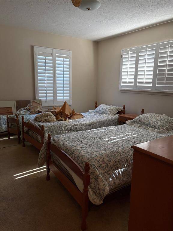 Additional bedroom