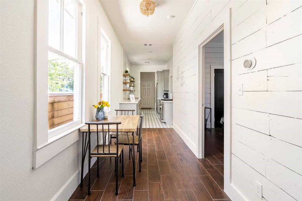 Dining room facing kitchen.