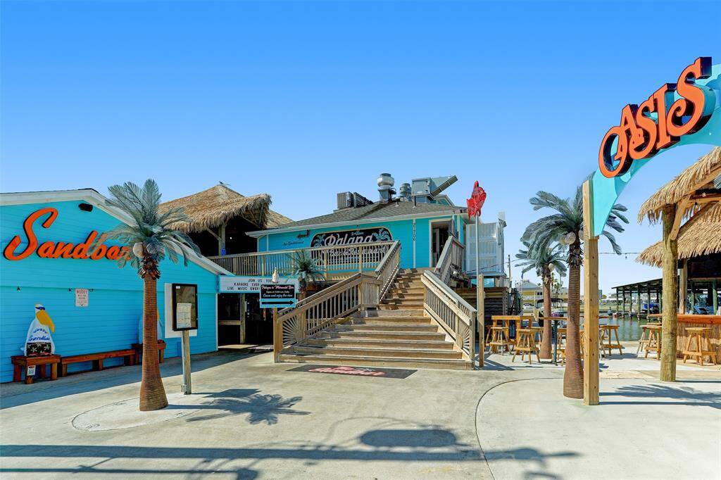 Enjoy time at the West End Marina and restaurants!  Dining, retail, gas, boat slips, bait shop, bars and more!