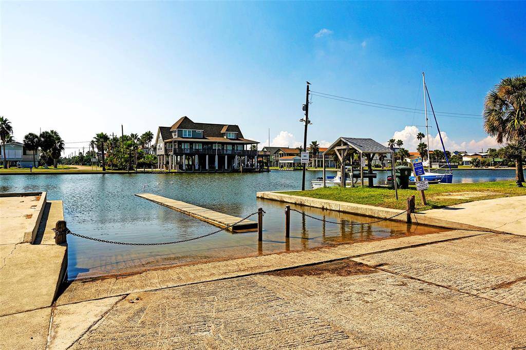 Convenient Sea Isle boat launch for easy water access.