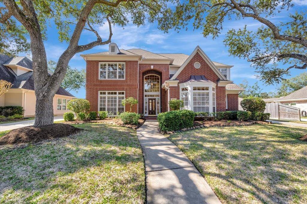 Welcome to 4507 Village Corner Drive!
